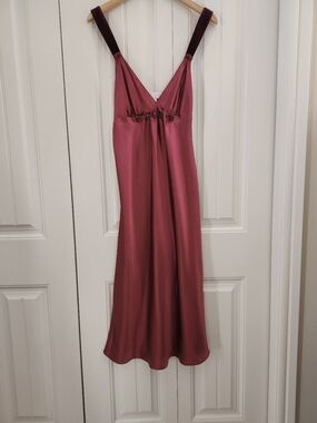 Oscar De La Renta Pink Label Maxi Nightgown